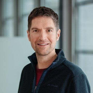 Volker, Senior Software Engineer.